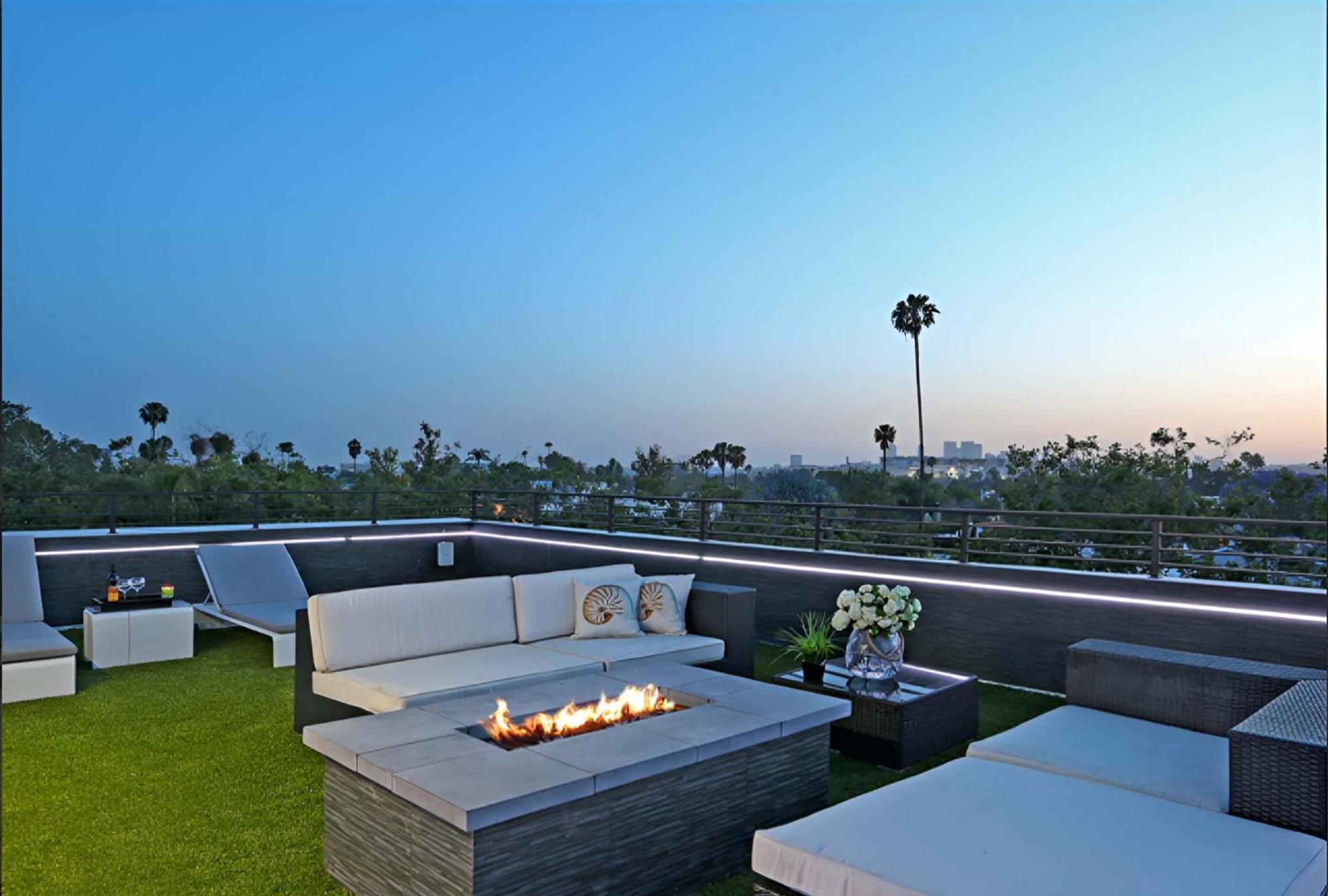 Holiday home New Modern Oasis Off Melrose - Rooftop - Pool